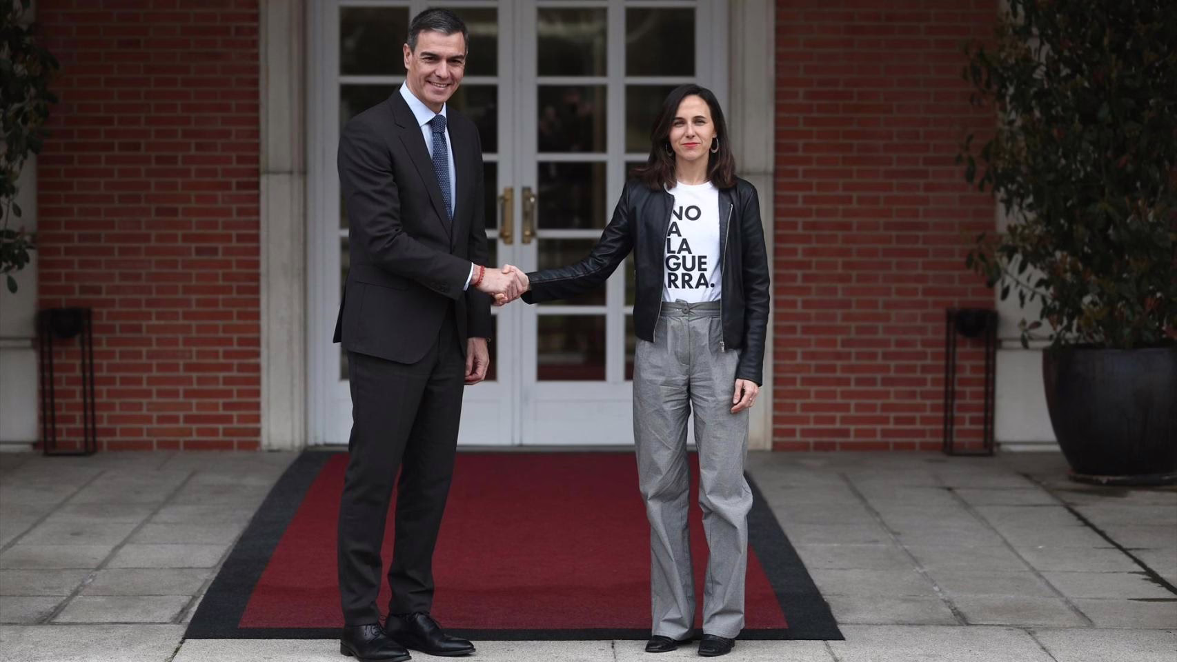 Moncloa ve más sencillo colaborar con Junts.