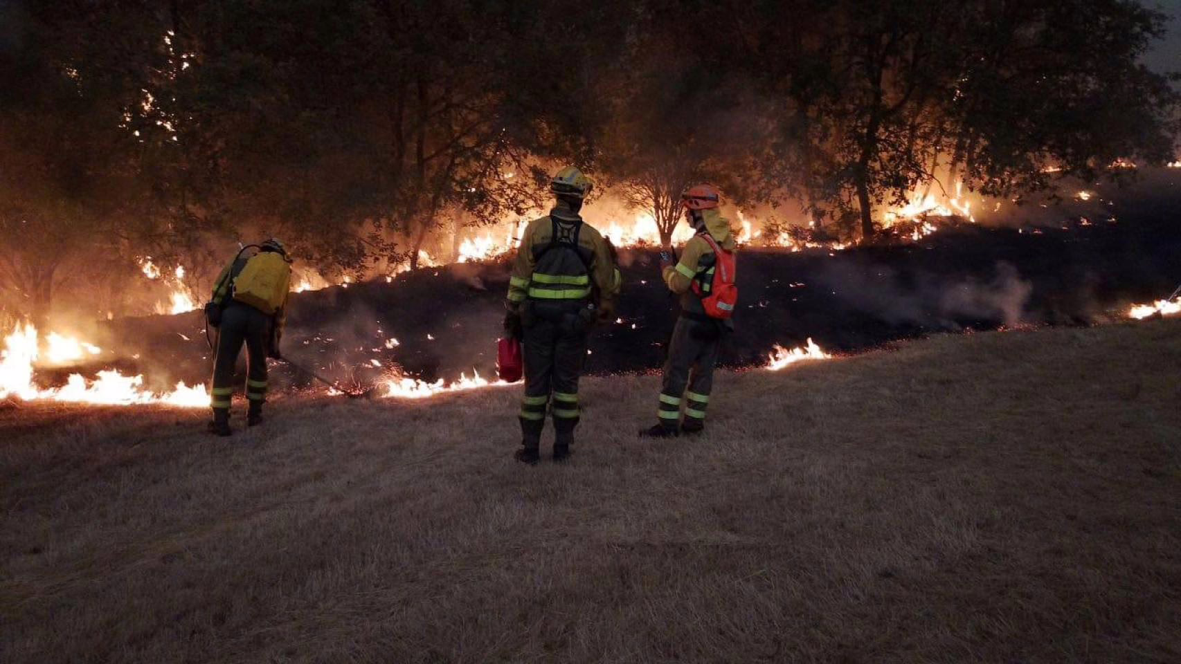 Los empleados de la lucha contra incendios forestales en la Comunidad organizan una manifestación en León para exigir un operativo totalmente público.