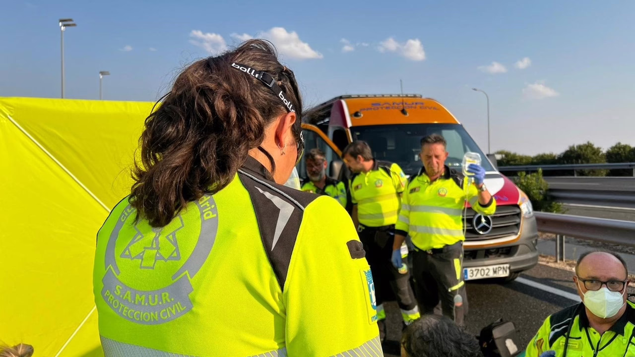 Fallece un motociclista de 42 años tras colisionar con un automóvil en la M-40.