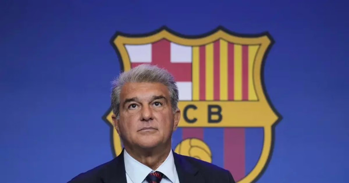 ¡El desenfreno continúa! El FC Barcelona debe inscribir a 3 jugadores en una semana.
