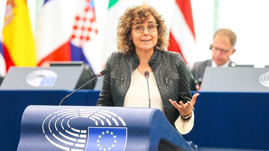 Bruselas revisa el nuevo sistema de acceso a la administración pública en España tras la advertencia del Partido Popular.
