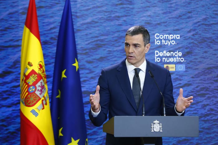 Sánchez no asiste a la reunión europea antes de las negociaciones entre Trump y Putin.