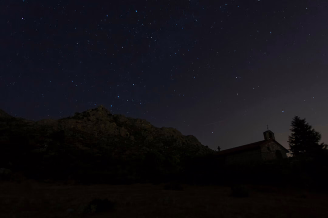 excursión nocturna para contemplar las estrellas