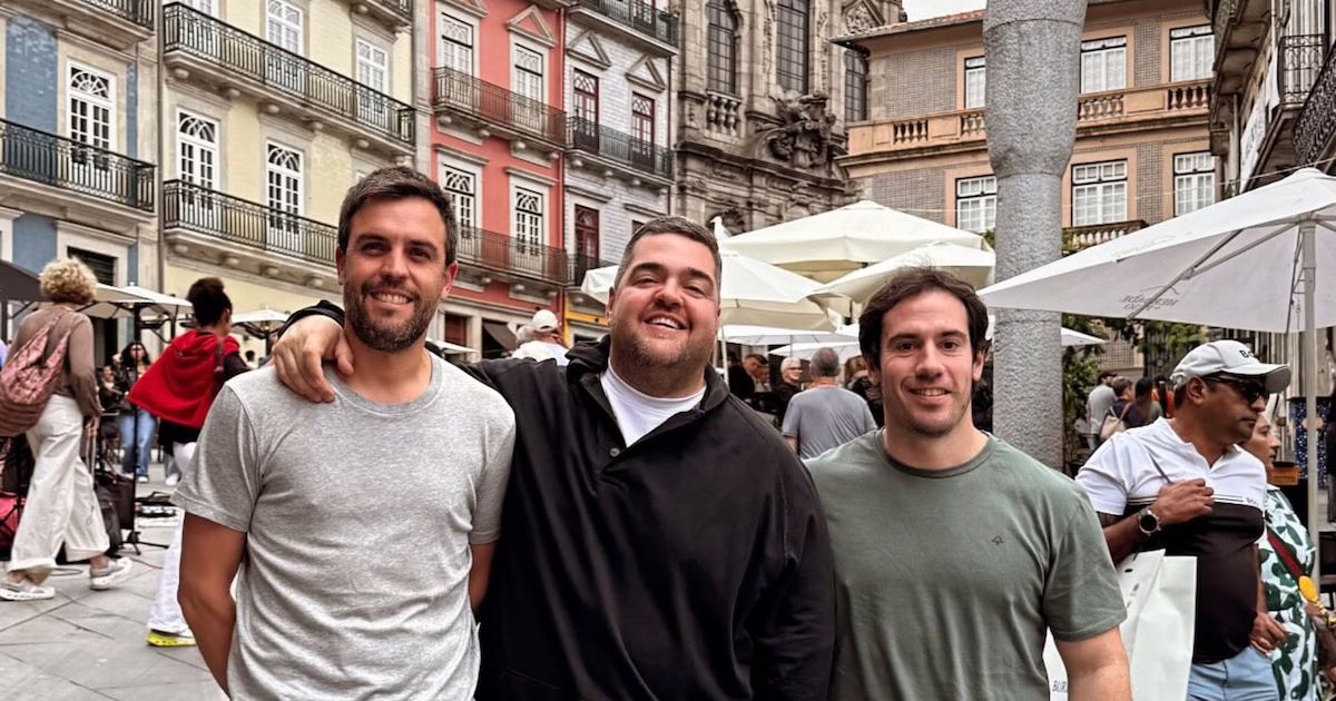 Las vacaciones de Darío Barassi en Portugal: tradiciones, amistades y sabores locales.