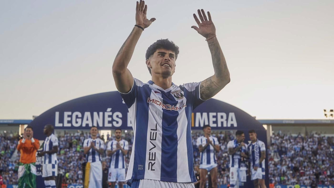 El Leganés no define el destino de Juan Cruz mientras el Cádiz CF y Rayo Vallecano, junto al Alavés, proponen cinco millones por su contratación.
