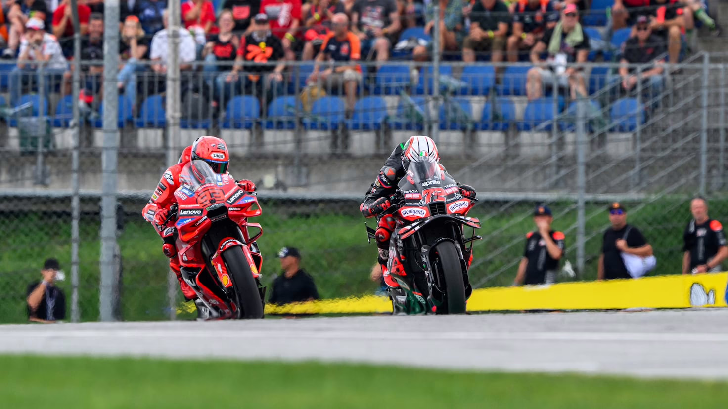 Márquez aseguró la pole en Austria una hora antes en el camión de Ducati.
