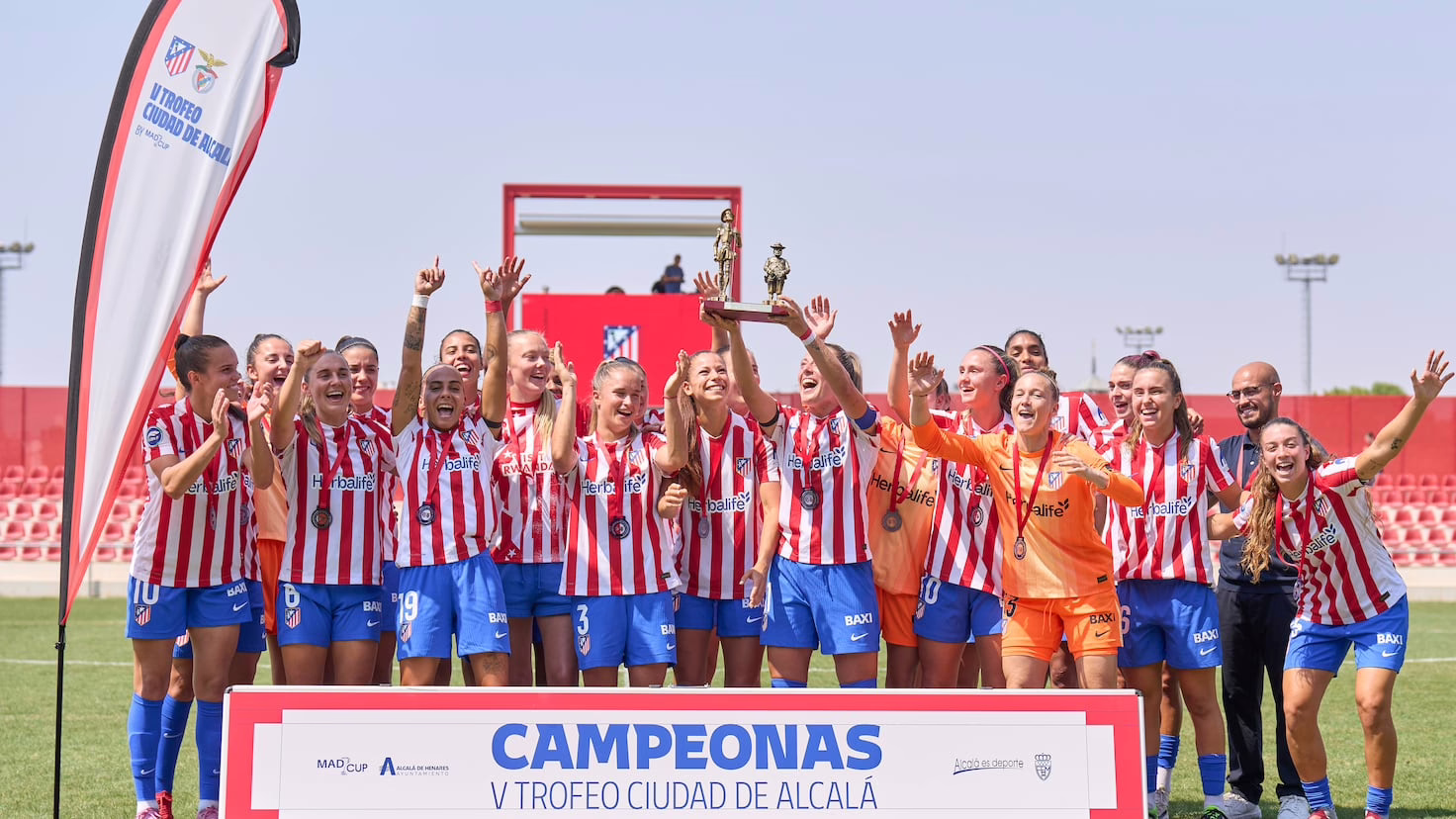 El Atlético luchó y triunfó en la quinta edición del trofeo Ciudad de Alcalá.