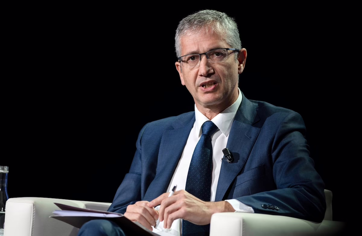 Cos defiende la autonomía de los bancos centrales en su debut como líder del BIS | Mercados Financieros