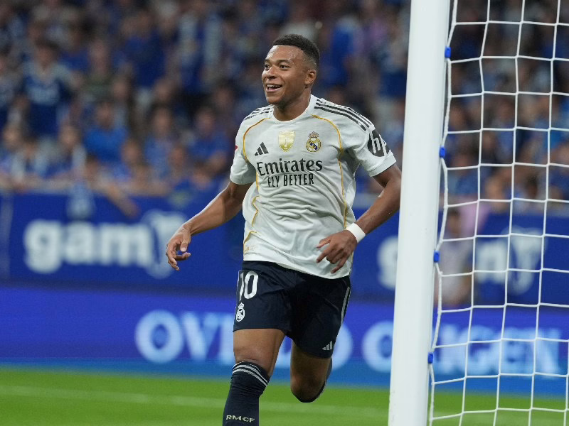 Mbappé impulsa al Madrid en España mientras Barcelona pierde el primer lugar.