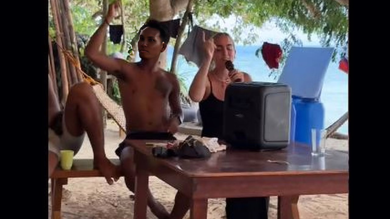 La conexión entre una turista española y un grupo de filipinos bailando Bad Gyal provoca furor en las redes sociales.