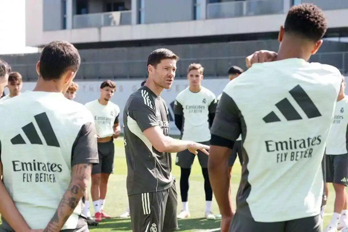 El futbolista que se encuentra en la cuerda floja con Xabi Alonso en el Real Madrid.