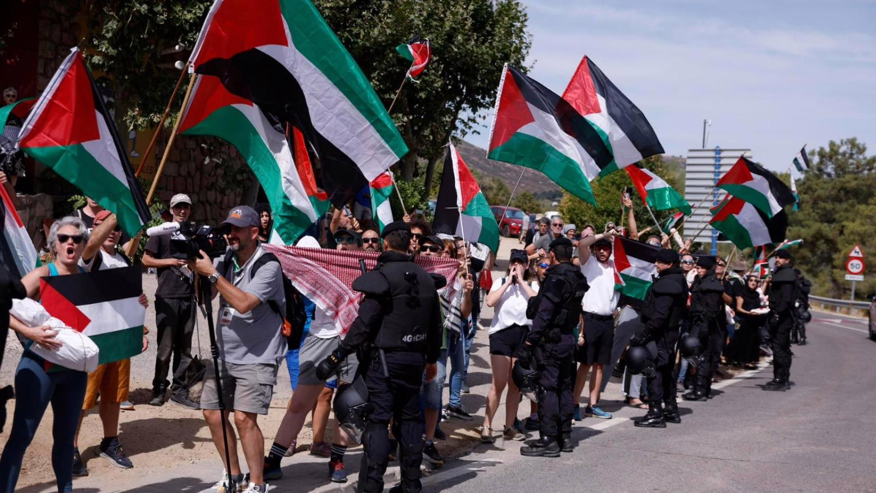 El representante del Gobierno en Madrid asegura que garantizará la seguridad de quienes se manifiesten contra el "genocidio" en Gaza durante La Vuelta.