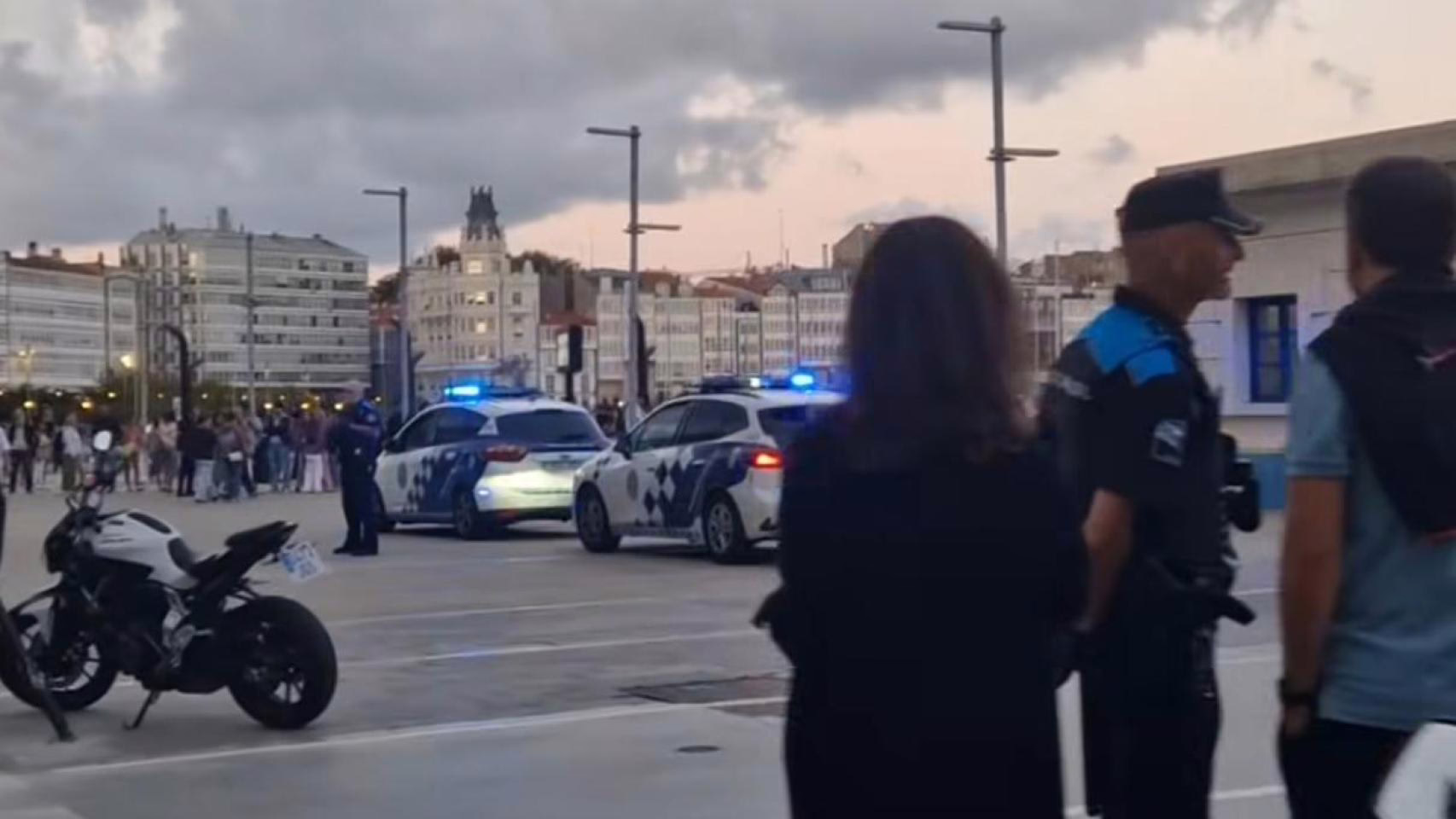 Una confrontación en el área de Palexco, en A Coruña, activa la intervención policial.