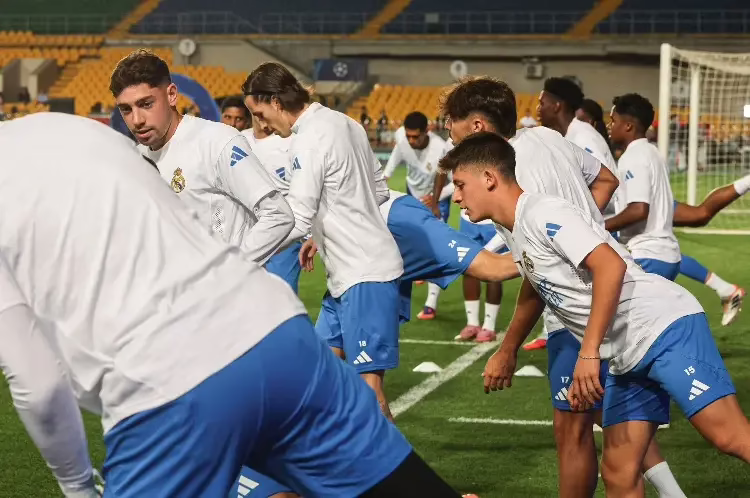 Fede Valverde busca desquitarse frente a Kairat tras la derrota ante el Atlético de Madrid | XEU Deportes