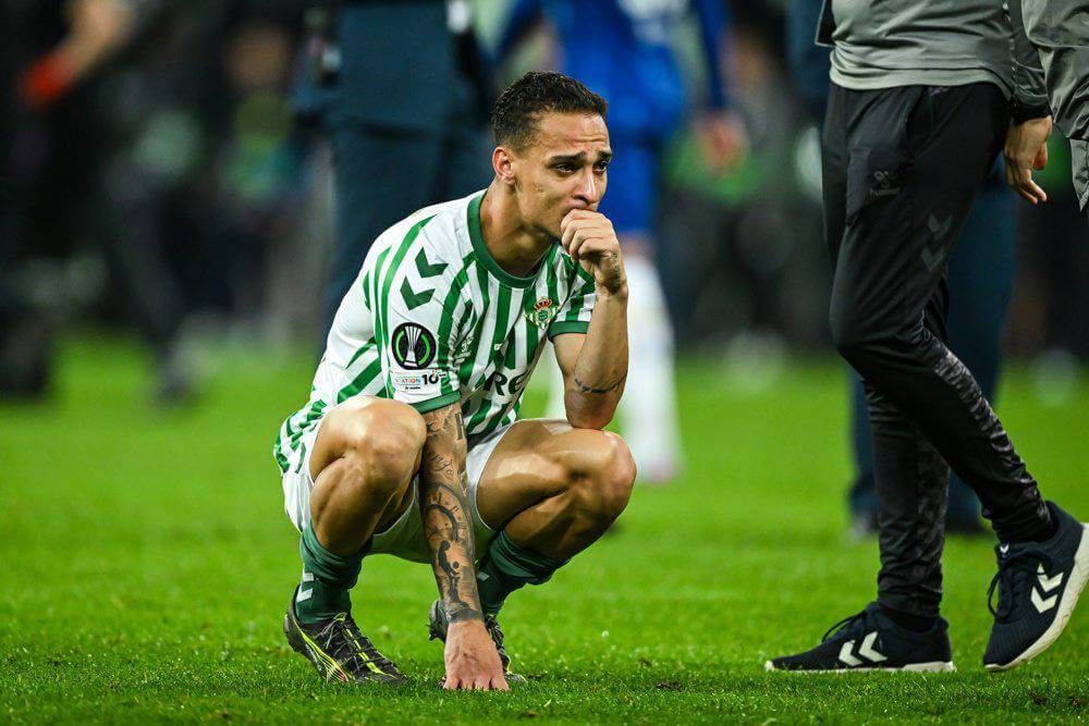 Antony, decepcionado tras el Betis-Chelsea (Foto: Cordon Press).