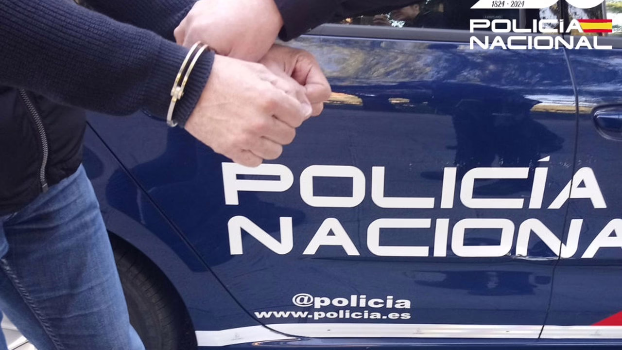 Arrestado en Puente de Vallecas por asaltar a personas mayores utilizando la táctica del "mataleón".
