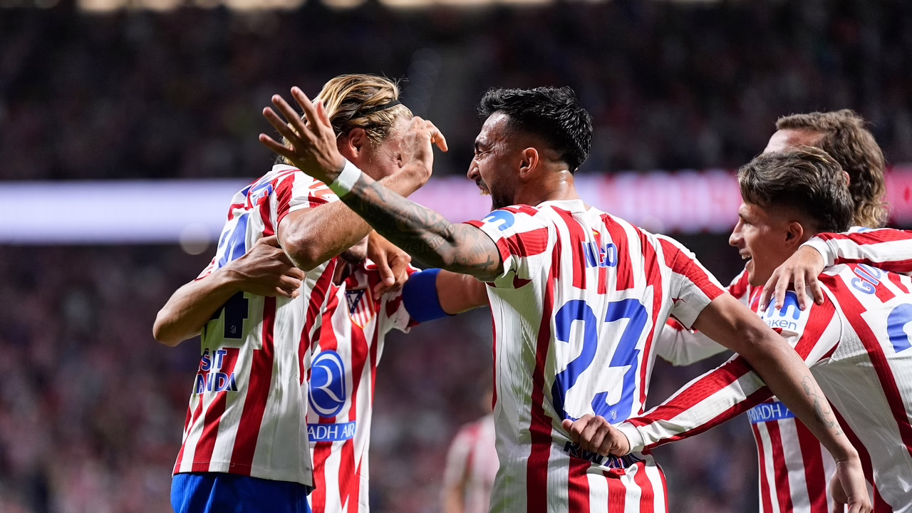 El posible alineación del Atlético de Madrid contra el Liverpool con la incertidumbre de Julián Álvarez.