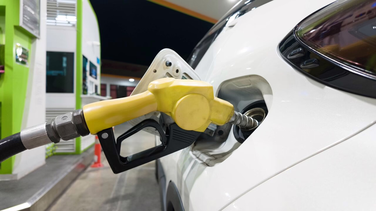 Combustibles asequibles en Madrid hoy: gasolina y diésel.