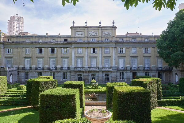 El Palacio de Liria vuelve a abrir sus puertas con la muestra “Obra Adquirida”.