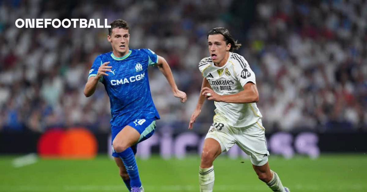 Álvaro Carreras continúa impresionando en el Real Madrid.