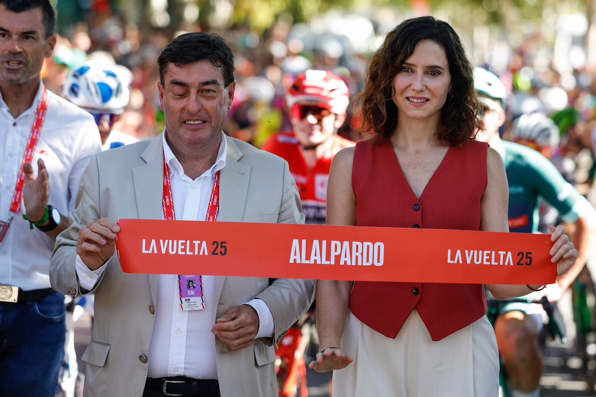 Ayuso y Almeida prometen invertir casi 400.000 euros para promover Madrid durante la última fase de la Vuelta, que fue cancelada | Noticias de Madrid