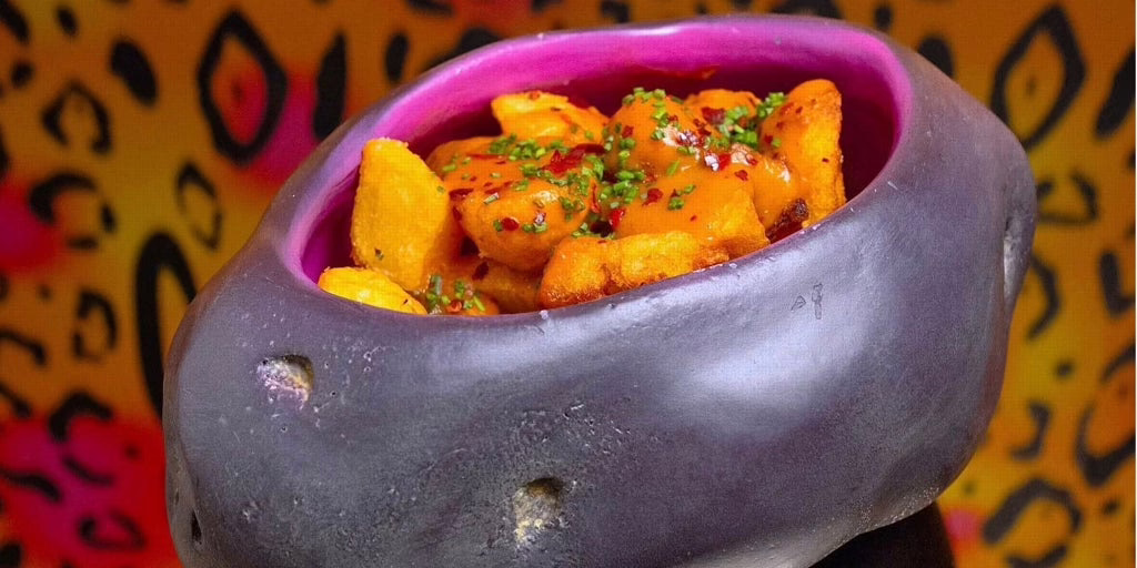 Las patatas bravas más deliciosas de España se preparan en el corazón de Madrid.