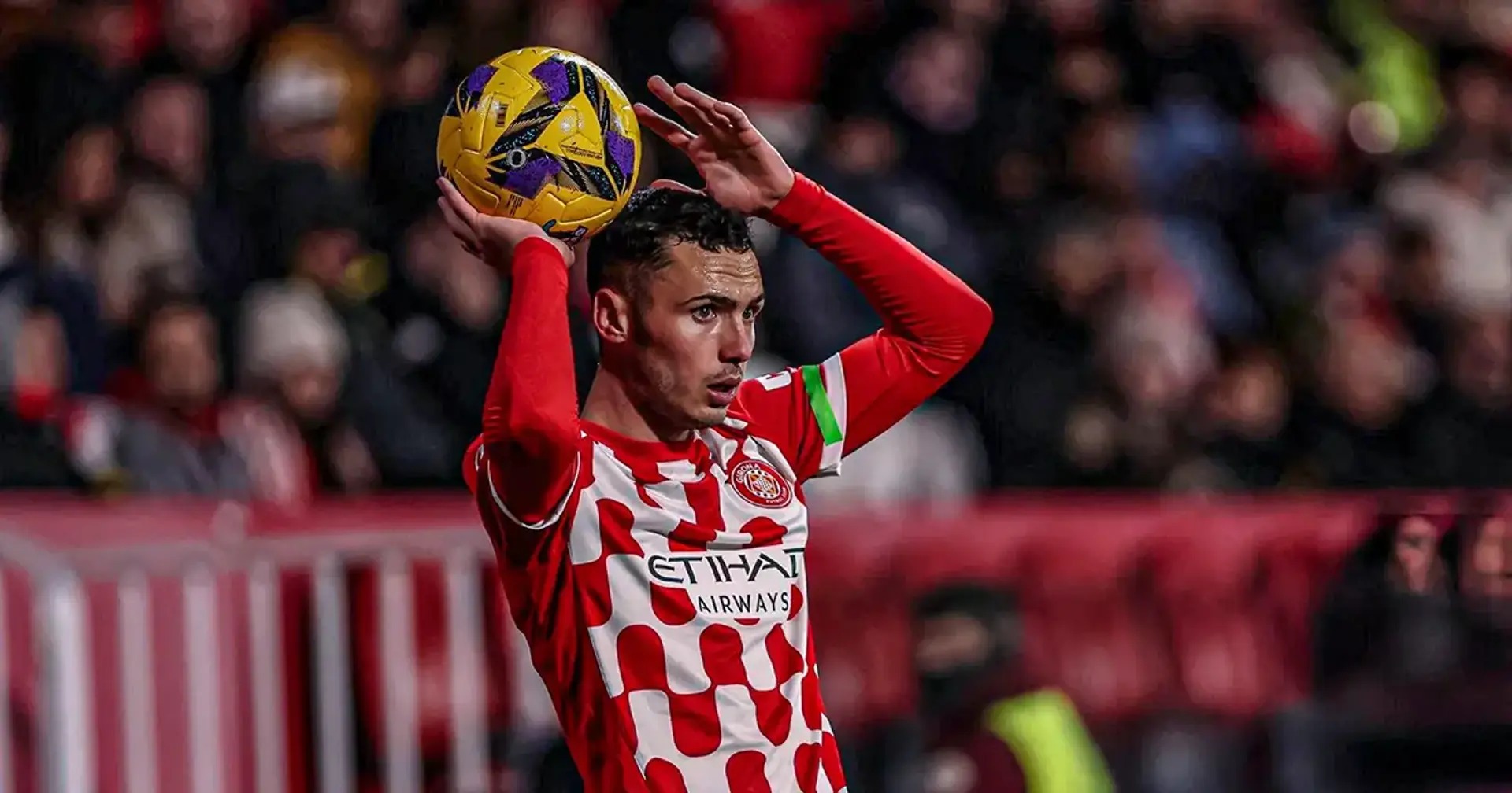 AC Milan sigue interesado en el fichaje de Arnau Martínez en enero