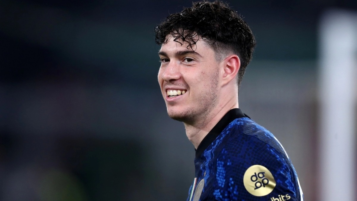 Bastoni, objetivo para la defensa del Barcelona