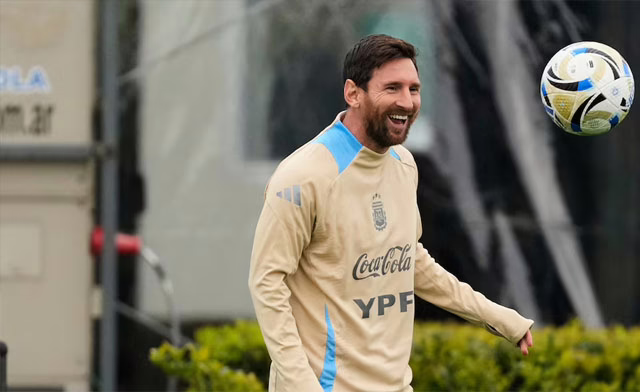 El probable plantel de Argentina para enfrentar a Venezuela: las dos incertidumbres de Scaloni y el joven del Real Madrid que se unió al entrenamiento.