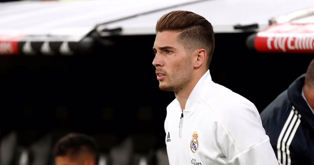 El hijo de Zinedine Zidane podría optar por cambiar su nacionalidad para participar en la Copa Africana de Naciones.