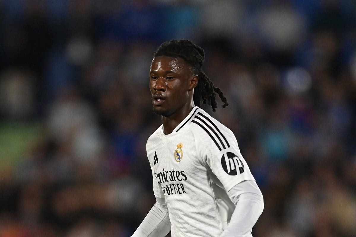 Se anticipa que Eduardo Camavinga del Real Madrid no podrá participar en el partido contra la Real Sociedad debido a una lesión.