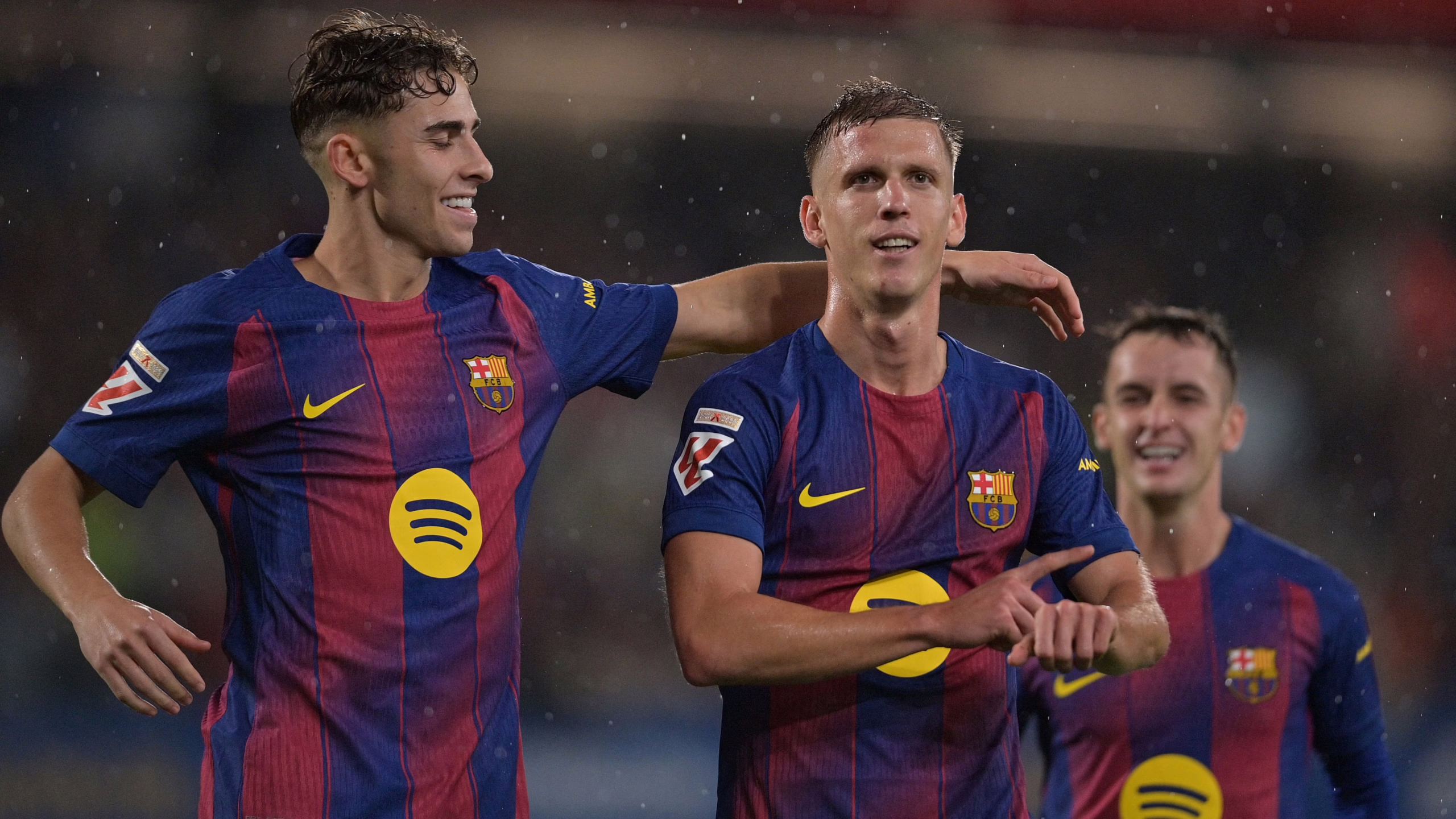 En México, ¿qué cadena emite el partido Real Oviedo vs Barcelona de LaLiga 2025-26 y a qué hora se juega?