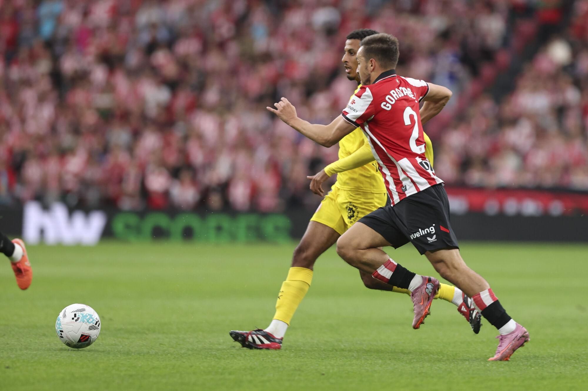 Azzedine Ounahi del Girona celebra el primer gol contra el Athletic Club, LaLiga EA Sports en Bilbao. EFE/Luis Tejido.