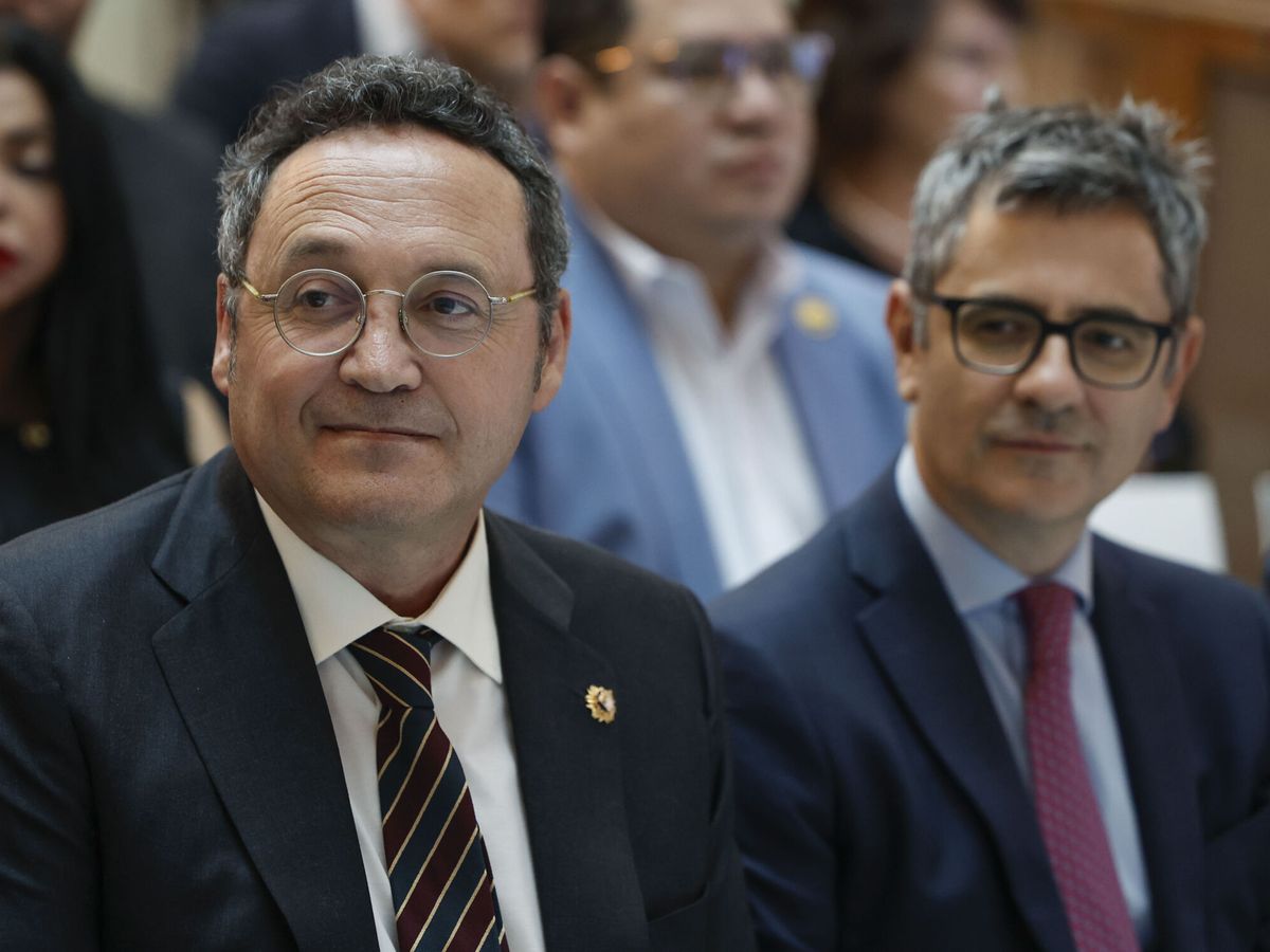 Foto: El fiscal general del Estado, Álvaro García Ortiz (i), junto al ministro de Presidencia, Justicia y Relaciones con las Cortes, Félix Bolaños. (EFE/Archivo/Mariscal)