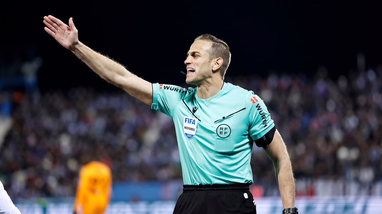 Época histórica: VAR en el derbi madrileño... y el árbitro será Alberola Rojas.