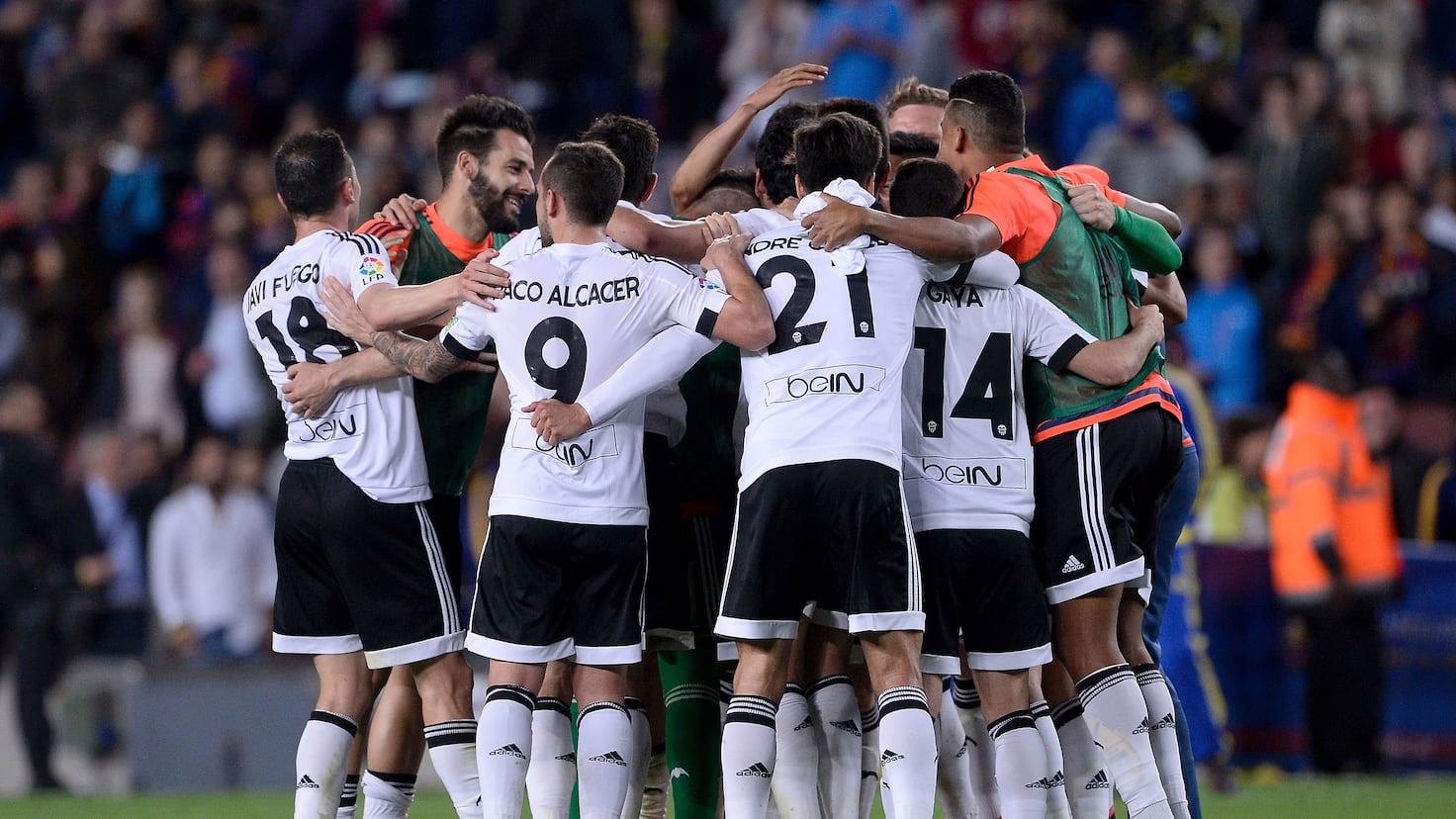 Solo Gayà ha logrado una victoria en Barcelona con el Valencia.