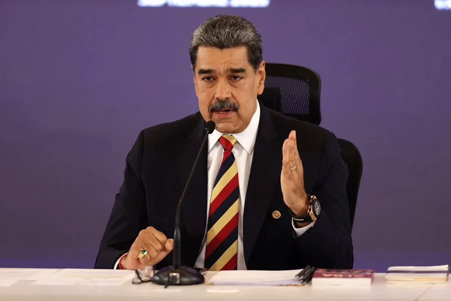 Nicolás Maduro afirma que Estados Unidos tiene como objetivo a Venezuela con 1,200 misiles.