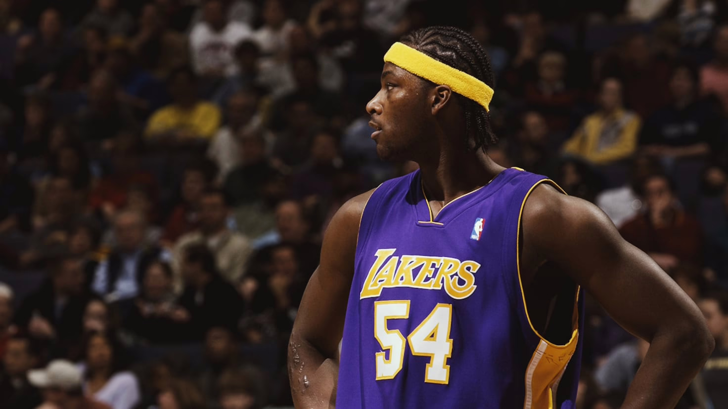 El número 1 maldito: Kwame Brown y el error más grande de Jordan.