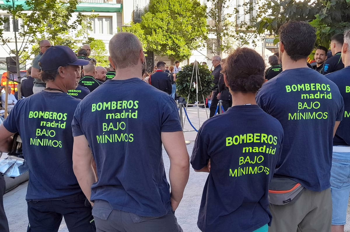 Los bomberos de Madrid alertan a Almeida sobre la escasez de personal: “Amenaza las labores de salvamento” | Información de Madrid