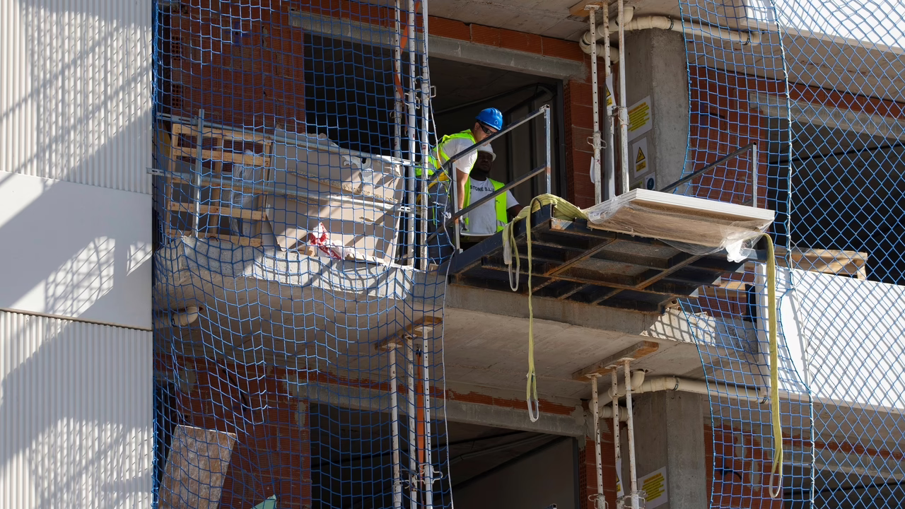 ¿Cuáles son los detalles del Plan de Choque de Vivienda de Ayuso?