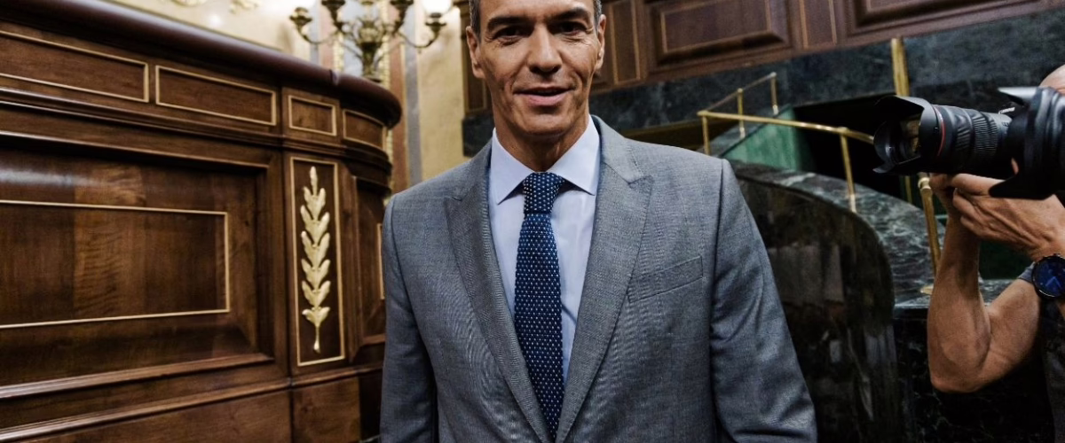 'The Telegraph' destaca a Pedro Sánchez con cinco adjetivos novedosos en España.