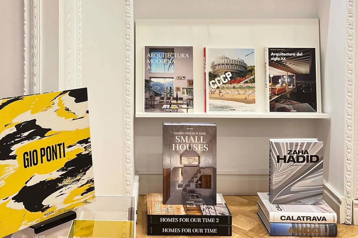 Libros de alta gama con descuentos de hasta el 75% por tiempo limitado en esta encantadora librería de Madrid.