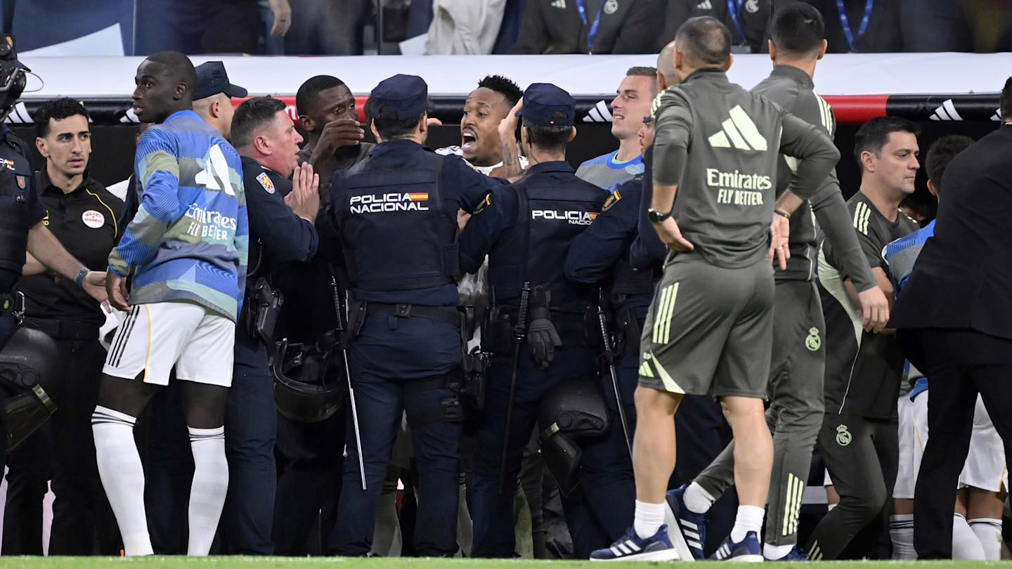 Andriy Lunin ya está al tanto de la pena impuesta por el Real Madrid tras su expulsión en el Clásico.