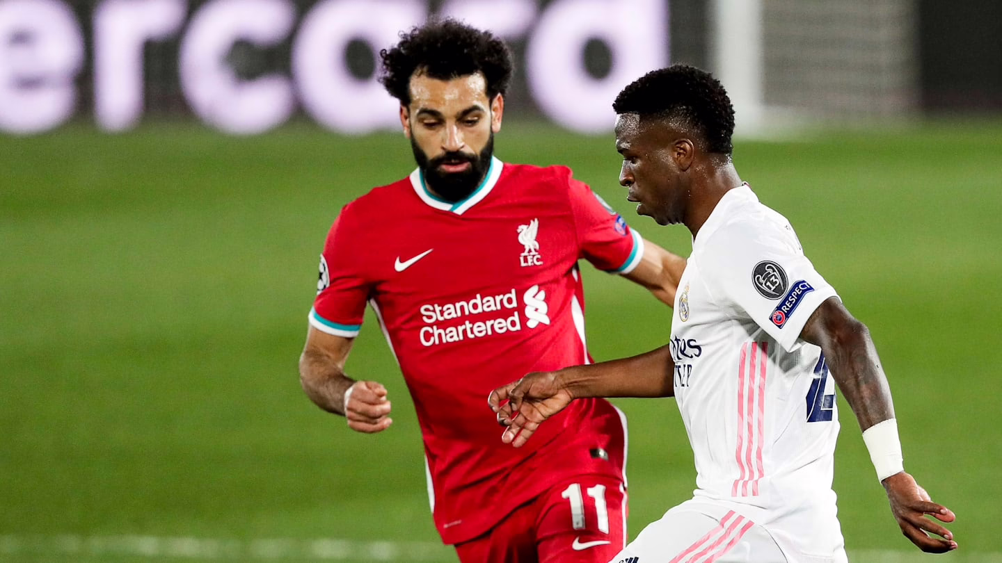 El Liverpool busca un sustituto para Salah por £100 millones; hay propuestas por Vinícius Jr y más.