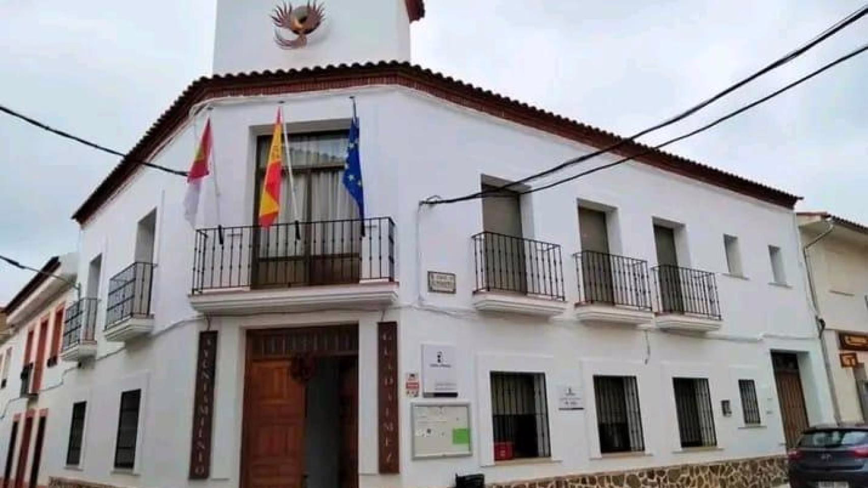 Un exfuncionario municipal de un municipio de Ciudad Real sentenciado por malversación de fondos: obligado a abonar 48.000 euros.