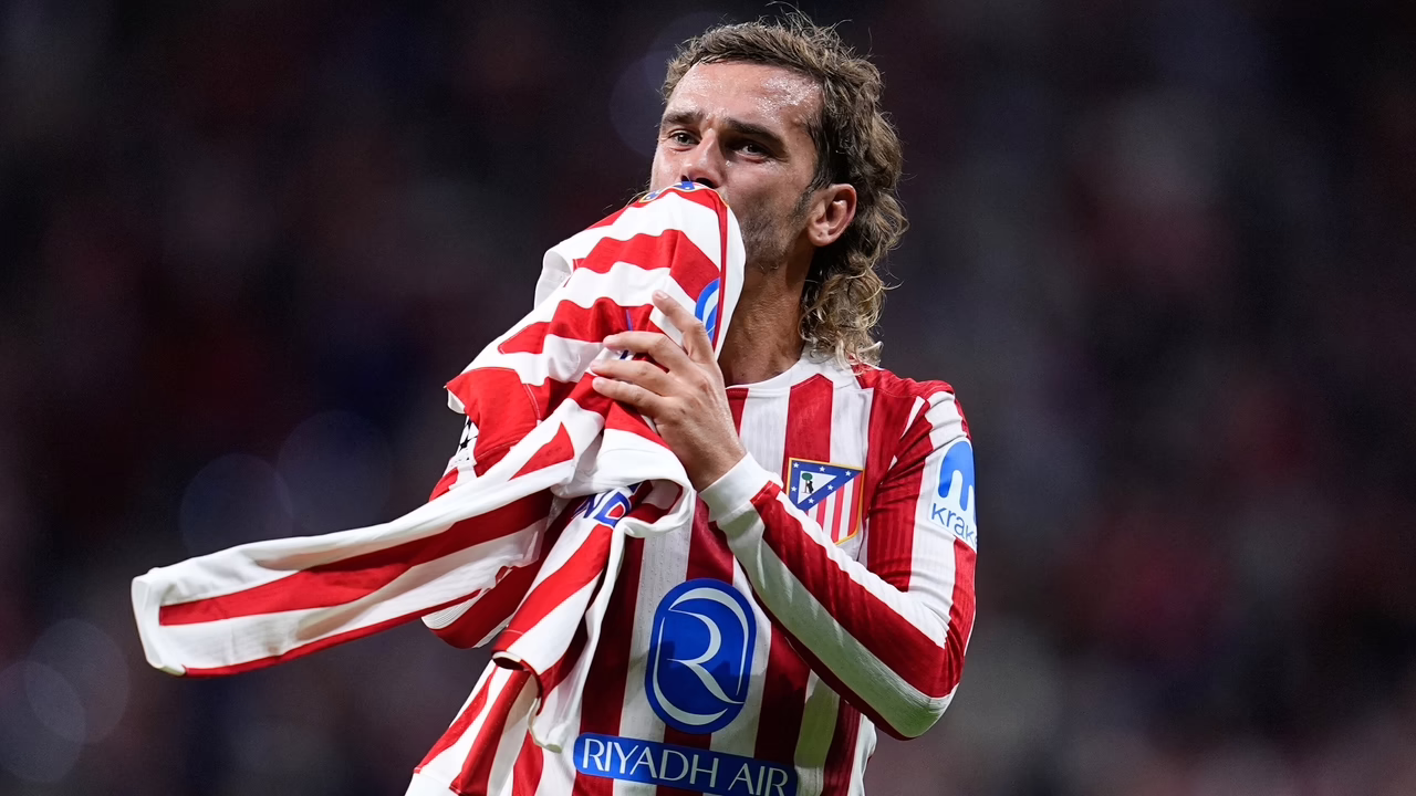 Griezmann abraza su nuevo rol en el Atlético.
