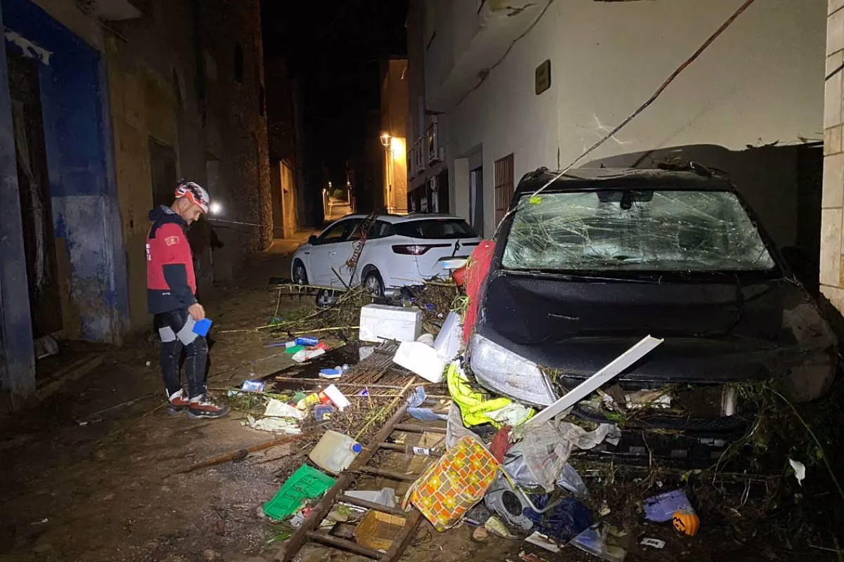 Inundaciones en Tarragona: Actualización en vivo sobre la Dana Alice | Calles inundadas, clases canceladas y miles de evacuados debido a las intensas lluvias en la región.