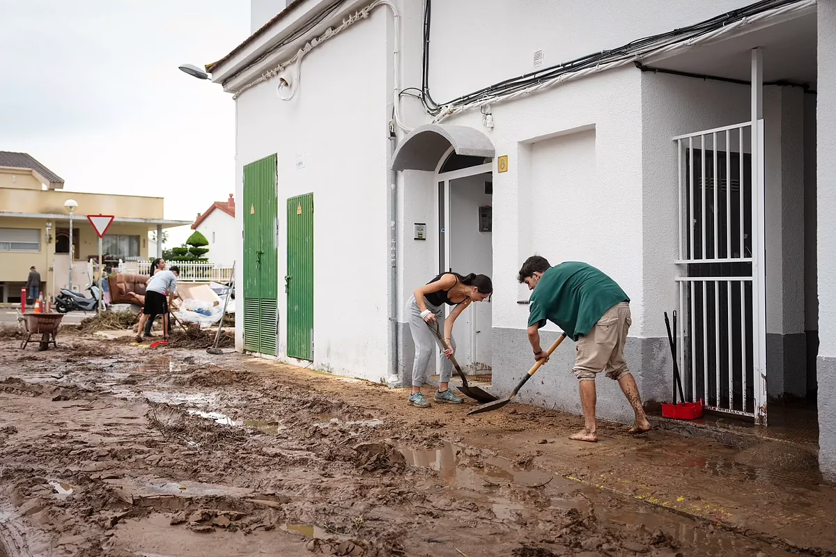 Inundaciones en Tarragona: Actualización en vivo sobre la Dana Alice | Aemet emite alerta roja por lluvias de 100 litros por hora en la costa sur de Valencia.