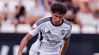 Dardo para Jesús Vallejo