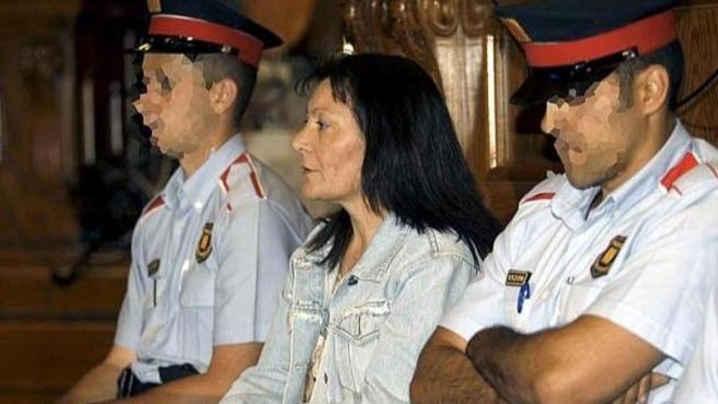 La gallega Remedios Sánchez durante el juicio por el que fue condenada por asesinar a varias ancianas en Barcelona en 2008.